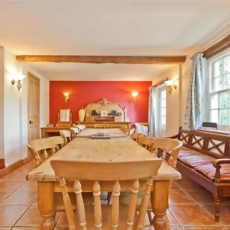 Holiday home Bridge House With Private Hot Tub, Coniston