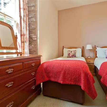 Bridge House With Private Hot Tub, *